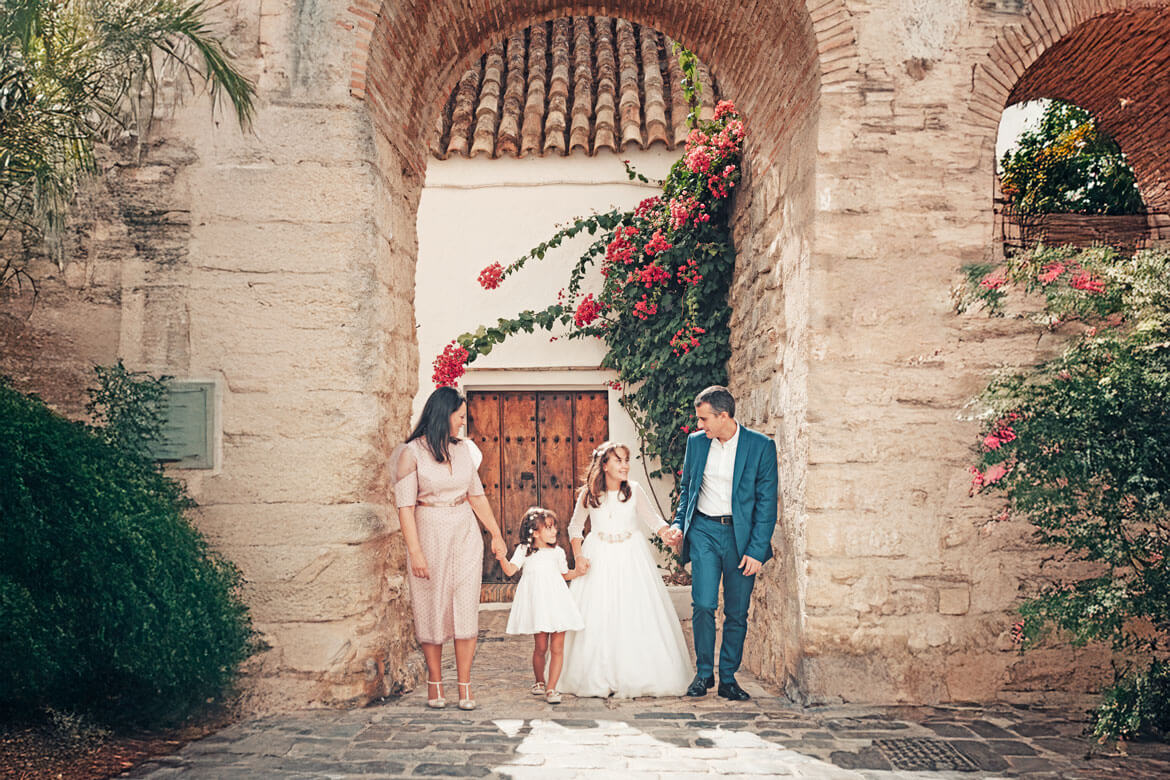 communion-photographer-websites-p-arcadina